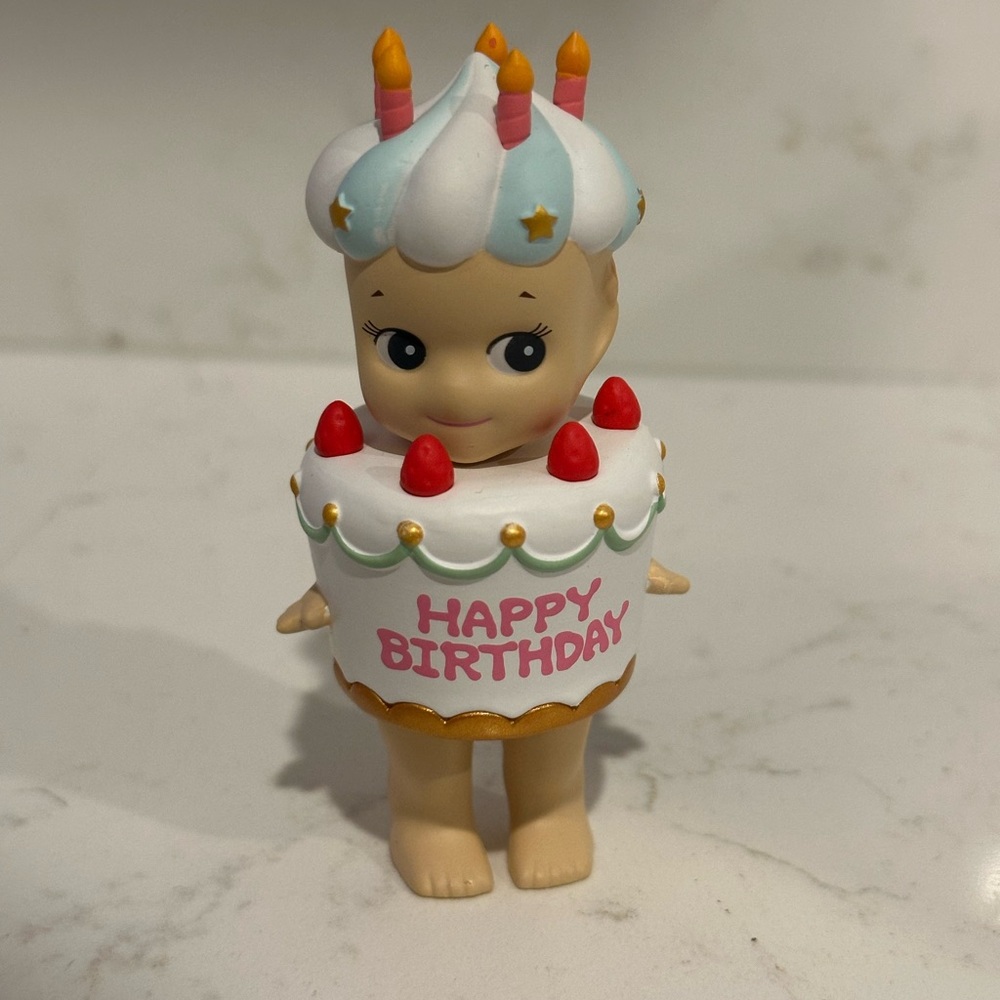Sonny Angel Happy Birthday